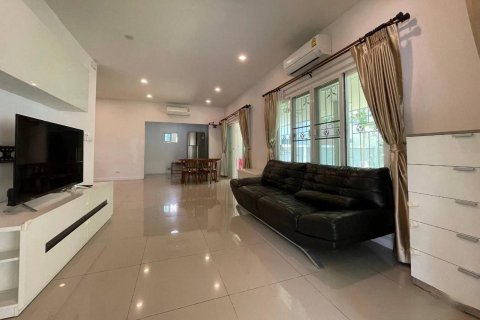 House in Chiang Mai, Thailand 4 bedrooms № 121937 - photo 7