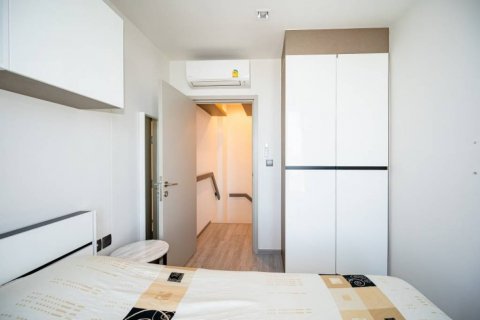 Кондоминиум с 1 спальней в Бангкоке, Таиланд № 126641 - фото 8