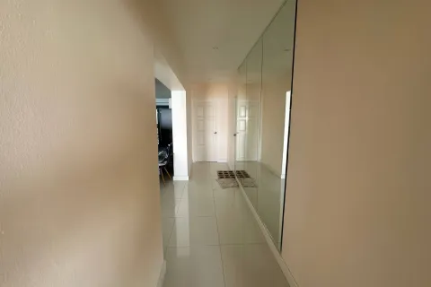 Apartment in Pattaya, Thailand 2 bedrooms № 80969 - photo 22