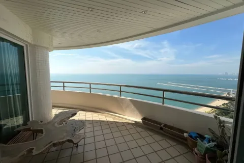 Apartment in Pattaya, Thailand 2 bedrooms № 80969 - photo 4