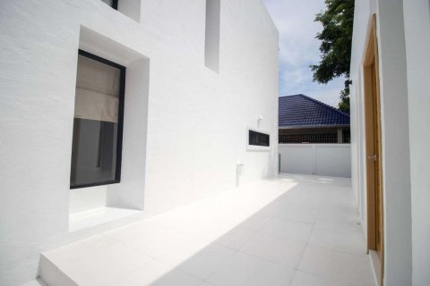 House in Chiang Mai, Thailand 5 bedrooms № 119966 - photo 23