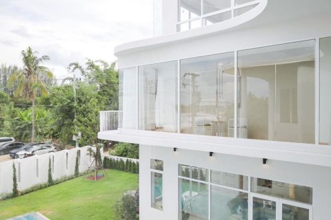 House in Chiang Mai, Thailand 6 bedrooms № 119962 - photo 9