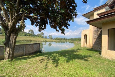 House in Chiang Mai, Thailand 4 bedrooms № 119922 - photo 1