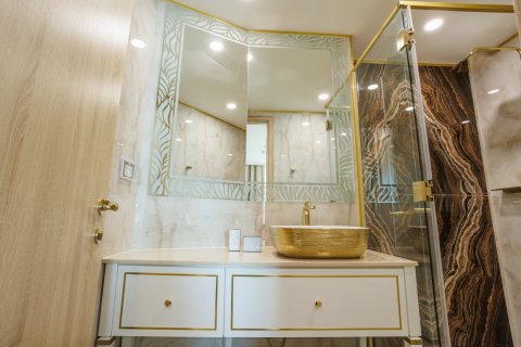 Apartment in Pattaya, Thailand 2 rooms № 144382 - photo 9