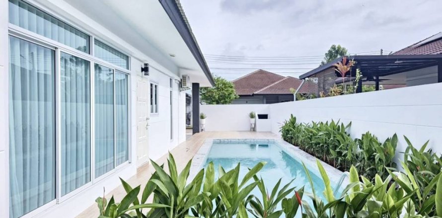 Вилла в Банг Ламунге, Таиланд с 3 спальнями  № 144246