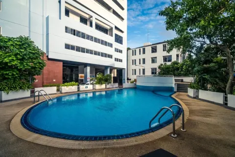 Duplex in Phuket, Thailand 5 bedrooms № 123415 - photo 7