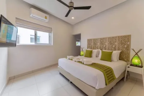 Villa on Chaweng Beach, Ko Samui, Thailand 5 bedrooms № 107715 - photo 12