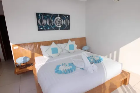Villa on Chaweng Beach, Ko Samui, Thailand 5 bedrooms № 107715 - photo 9