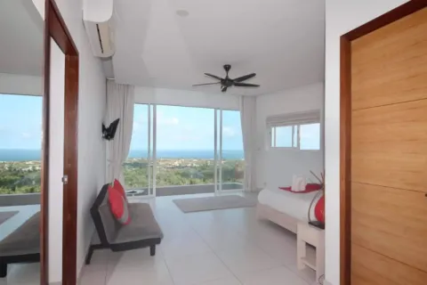 Villa on Chaweng Beach, Ko Samui, Thailand 5 bedrooms № 107715 - photo 19