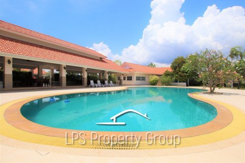 House in Hua Hin, Thailand 3 bedrooms № 125225 - photo 10