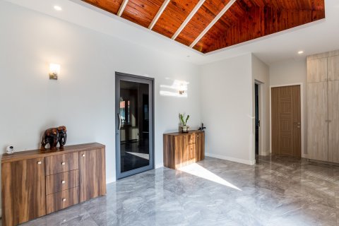 House in Hua Hin, Thailand 4 bedrooms № 125303 - photo 10