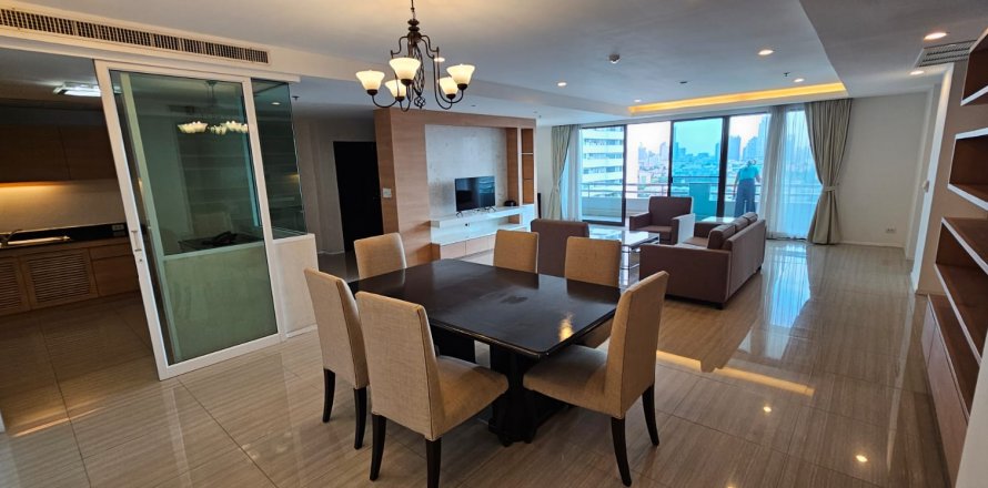 Кондоминиум с 4 спальнями в Ваттхане, Бангкок, Таиланд № 123756