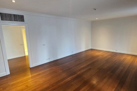 Кондоминиум с 2 спальнями в Патхум Ване, Бангкок, Таиланд № 123753 - фото 15