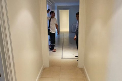 Кондоминиум с 2 спальнями в Патхум Ване, Бангкок, Таиланд № 123753 - фото 4