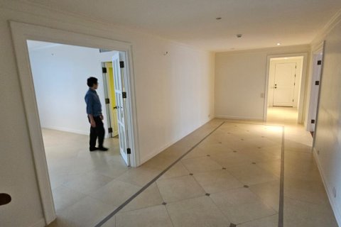 Кондоминиум с 2 спальнями в Патхум Ване, Бангкок, Таиланд № 123753 - фото 18