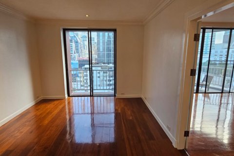 Кондоминиум с 2 спальнями в Патхум Ване, Бангкок, Таиланд № 123753 - фото 7