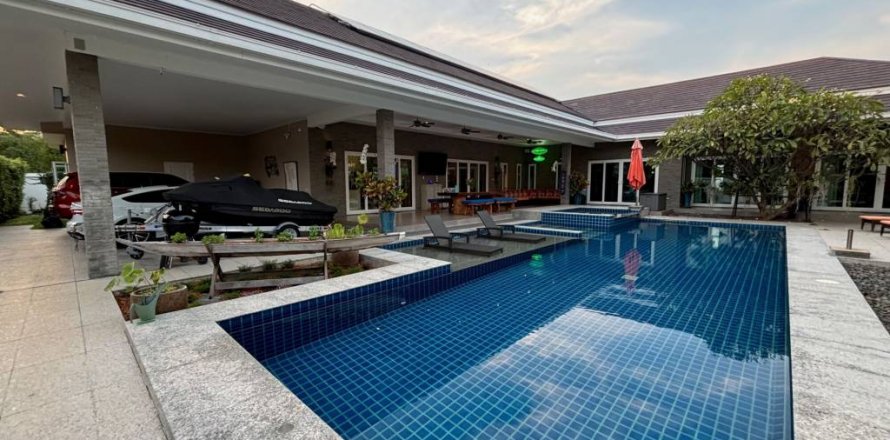 Вилла в Ча-аме, Таиланд с 5 спальнями № 116121