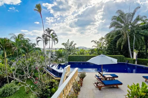 Maison à Phuket, Thaïlande 4 chambres № 131589 - photo 26