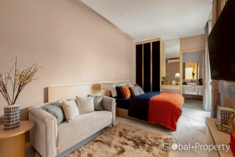 House in Pattaya, Thailand 4 bedrooms № 132297 - photo 25