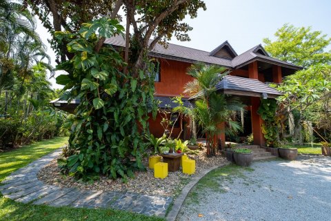 House in Chiang Mai, Thailand 4 bedrooms № 121965 - photo 7