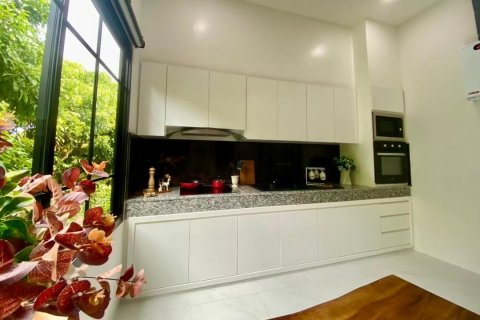 House in Chiang Mai, Thailand 4 bedrooms № 121967 - photo 12