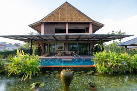 House in Chiang Mai, Thailand 7 bedrooms № 121963 - photo 2