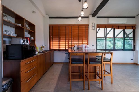 House in Chiang Mai, Thailand 7 bedrooms № 121963 - photo 14
