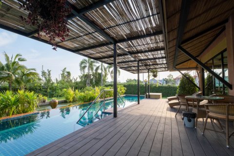 House in Chiang Mai, Thailand 7 bedrooms № 121963 - photo 5