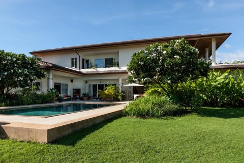 House in Chiang Mai, Thailand 5 bedrooms № 121964 - photo 1