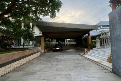 Studio in Bang Lamung, Thailand № 123433 - photo 1