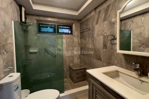 Studio in Bang Lamung, Thailand № 123433 - photo 10