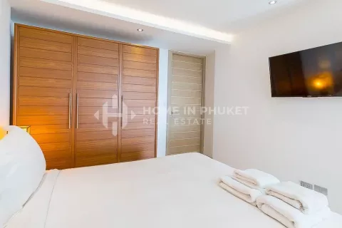 Кондоминиум с 2 спальнями в Кате, Таиланд № 130999 - фото 3