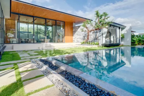 Дом в Пхукете, Таиланд с 3 спальнями  № 130947 - фото 2